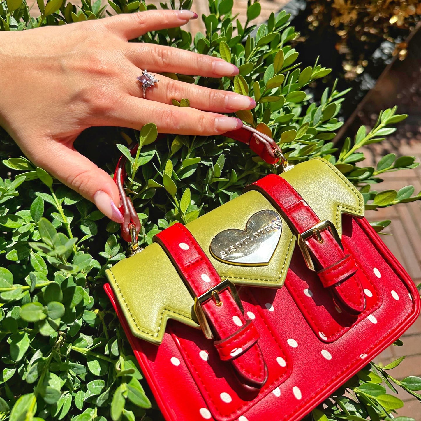 PRE-ORDER: Strawberry Purses